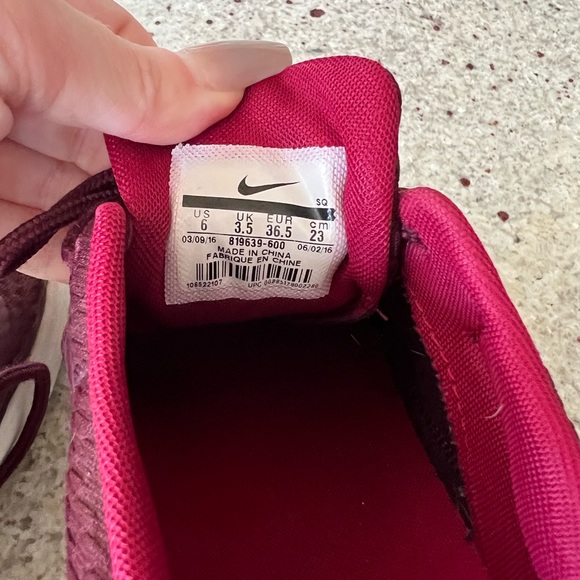 Nike Air Max Thea - Picture 5 of 5